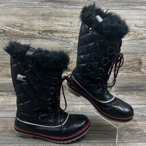 Sorel Women's Black Quilted Winter Boots